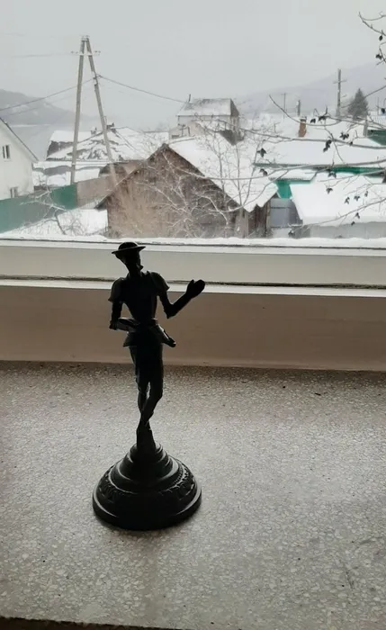 гл