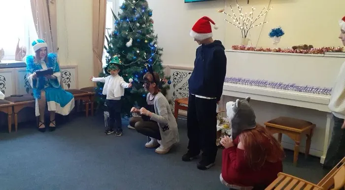 photo_5368772591486701436_y